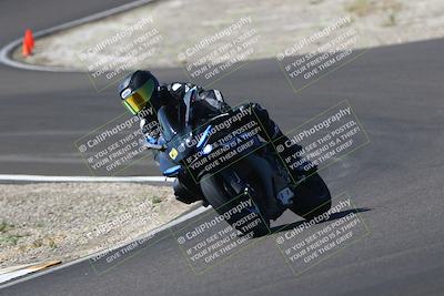 media/Sep-21-2025-TrackDaz (Sun) [[277c75b276]]/C Group/1140pm (Turn 3)/